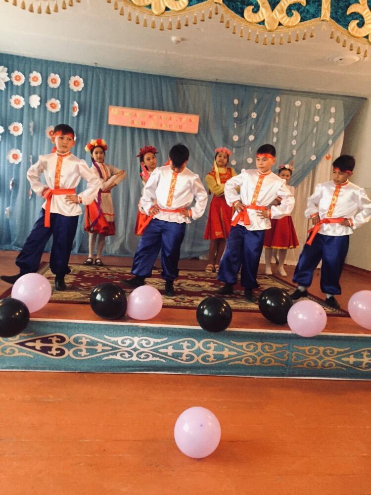 Қазақстан халықтары Ассамблясының 25 жылдығына орай өткізілген "Ынтымағы жарасқан, туған өлкем - Қазақстан!" фестивалі.