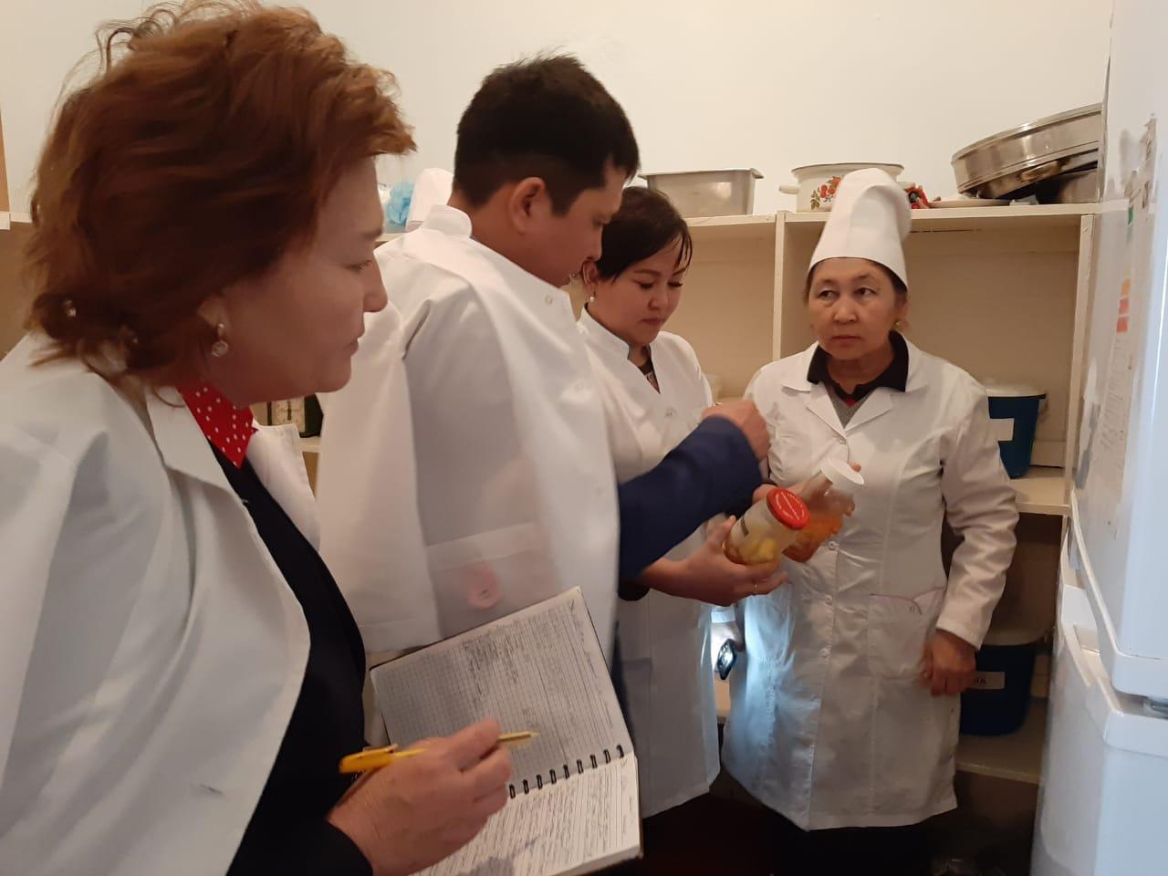 "Мектеп асханасы" республикалық акциясы  