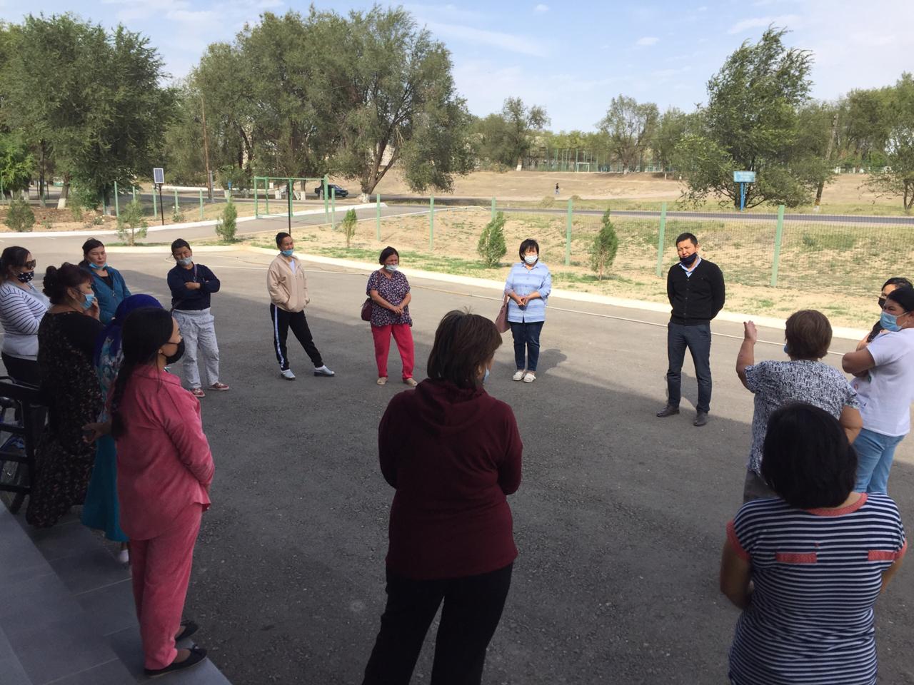 Шоқан Уәлиханов атындағы орта мектебіндегі жалпы Республикалық ата-аналар жиналысы.