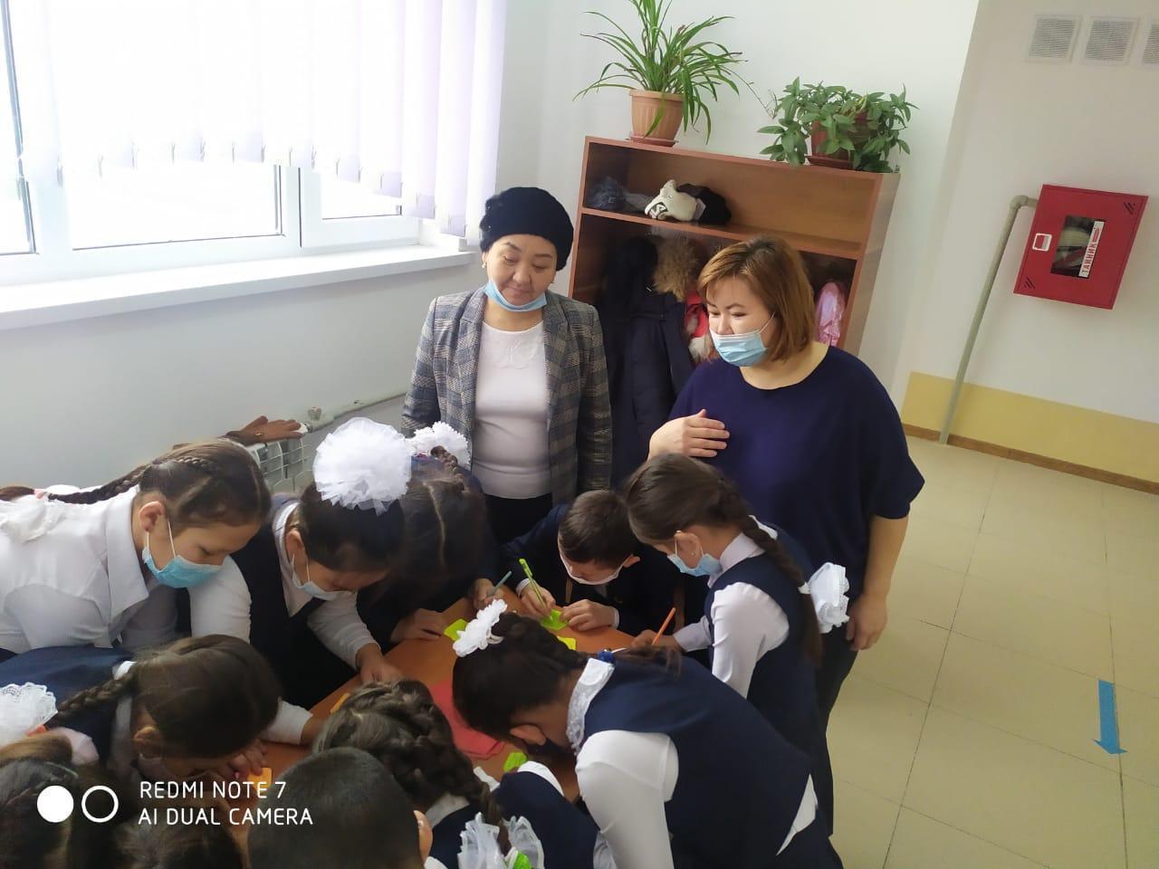 Психологиялық кеңес беру айлығы.