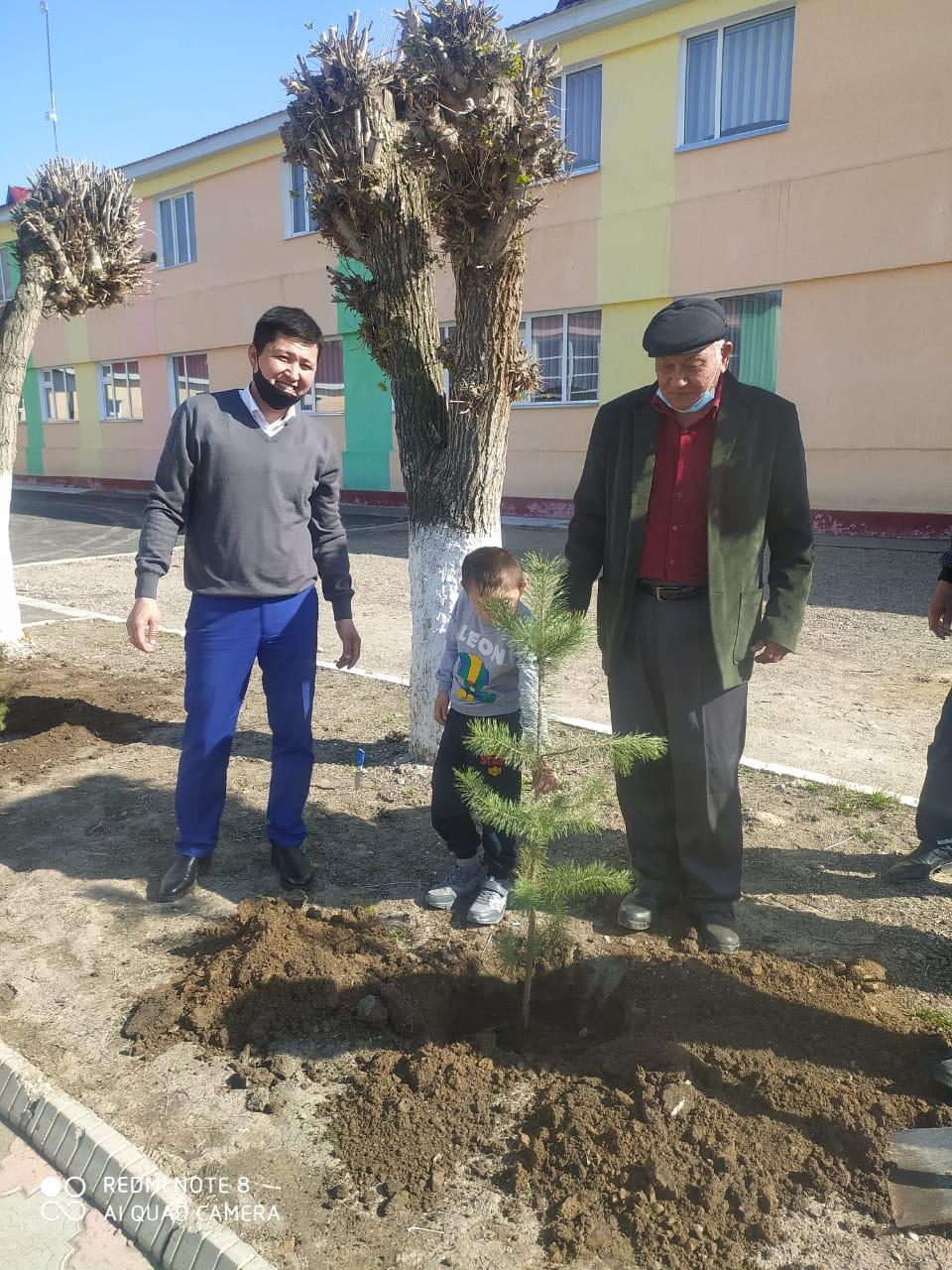 Мектепті безендіру